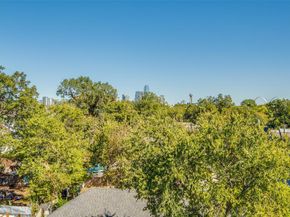 2452  Carmelita Street , Dallas Texas 75212