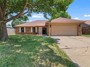 6211  Minuteman Lane , Arlington Texas 76002