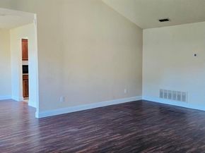 6211  Minuteman Lane , Arlington Texas 76002