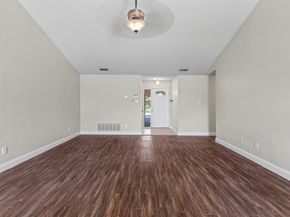 6211  Minuteman Lane , Arlington Texas 76002