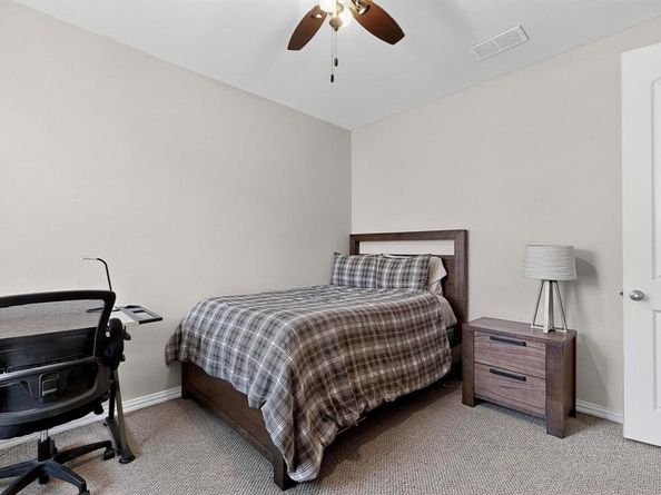 7239  Portillo  , Grand Prairie Texas 75054