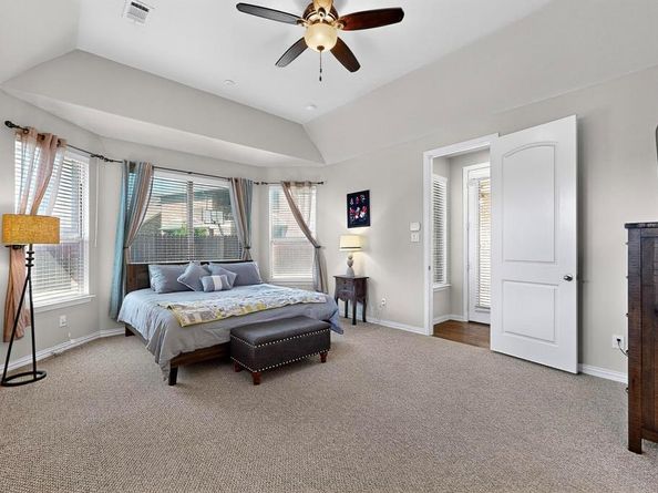 7239  Portillo  , Grand Prairie Texas 75054