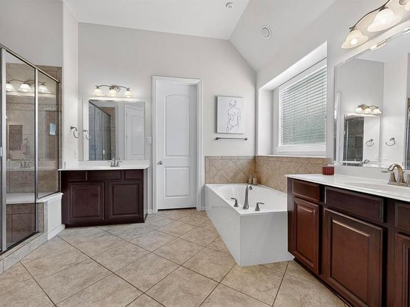 7239  Portillo  , Grand Prairie Texas 75054