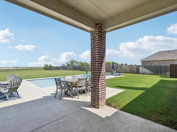 1428  Caruth Lane , Celina Texas 75009
