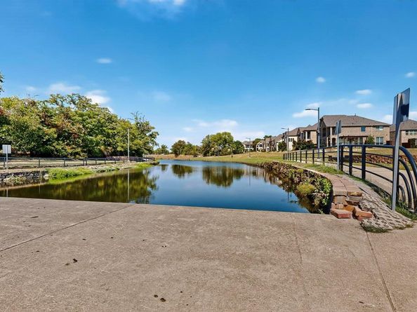 900  Iowa Street , Irving Texas 75060