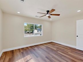 900  Iowa Street , Irving Texas 75060