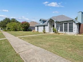 7609  Munich Drive , Rowlett Texas 75089
