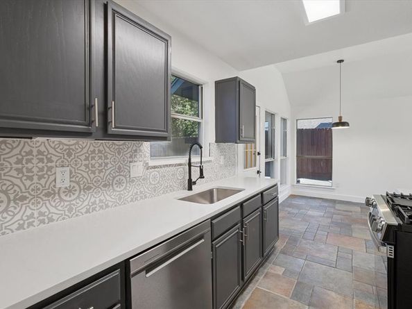 7609  Munich Drive , Rowlett Texas 75089
