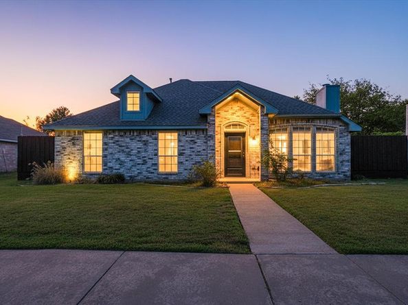 7609  Munich Drive , Rowlett Texas 75089