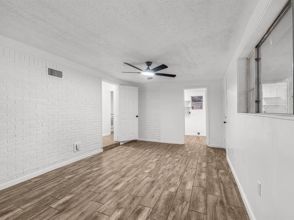 1337  Harrison Lane , Hurst Texas 76053