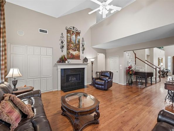 1920  Ainsley Court , Corinth Texas 76210