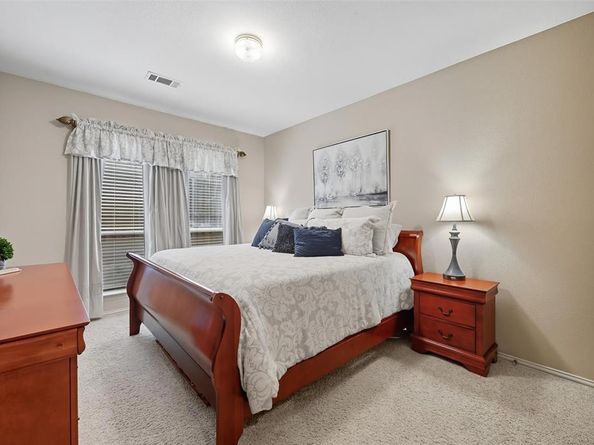 1920  Ainsley Court , Corinth Texas 76210