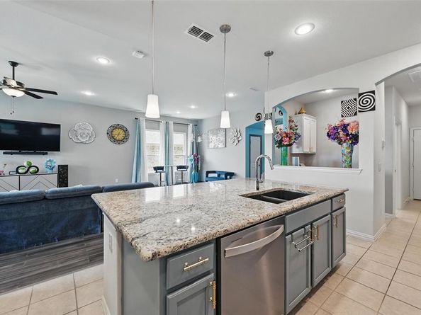 11316  Twisting Peak Road , Fort Worth Texas 76052