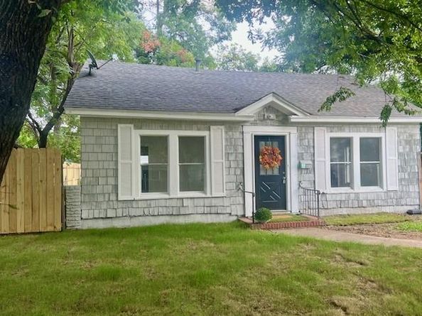 308 N Retta Street , Fort Worth Texas 76111