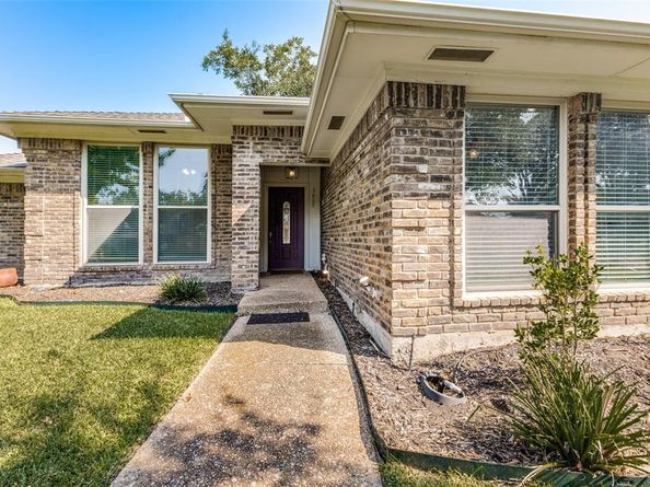 3909  Saddlehead Drive , Plano Texas 75075