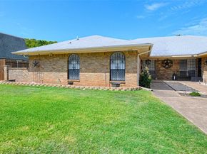 2903  Country Place Court , Carrollton Texas 75006