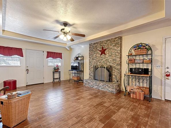 2903  Country Place Court , Carrollton Texas 75006