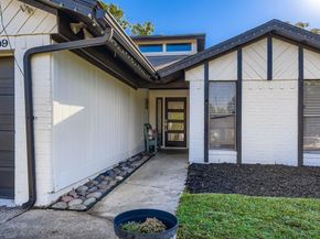 5009  Fairmount Drive , Arlington Texas 76017