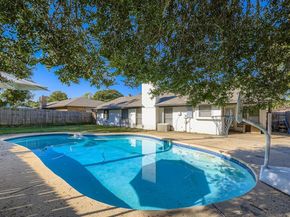 5009  Fairmount Drive , Arlington Texas 76017
