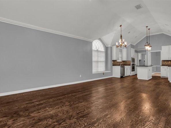 224  Brookhaven Drive , Grand Prairie Texas 75052