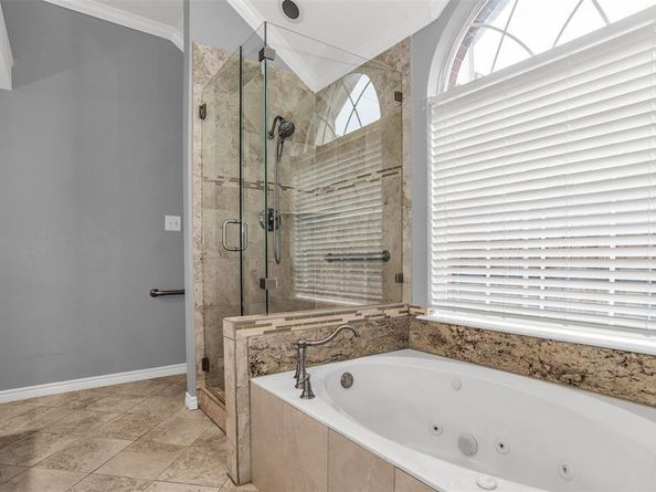 224  Brookhaven Drive , Grand Prairie Texas 75052