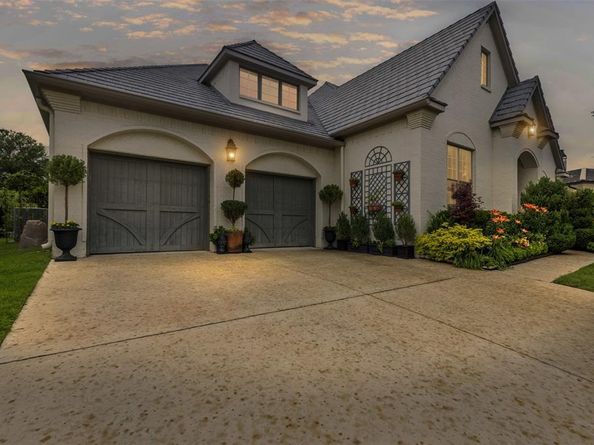 8609  Colina Terrace , Benbrook Texas 76126