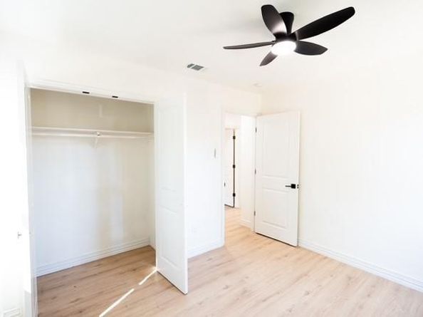 1018  Ridge Way , Garland Texas 75042