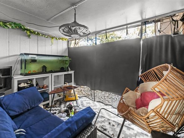 2111  Turf Club Drive , Arlington Texas 76017