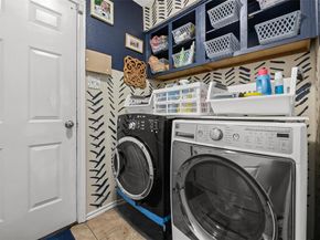 2111  Turf Club Drive , Arlington Texas 76017