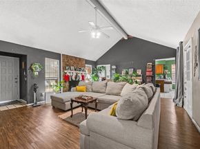 2111  Turf Club Drive , Arlington Texas 76017