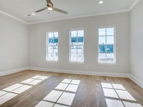 4645  New Water Lane , Dallas Texas 75219