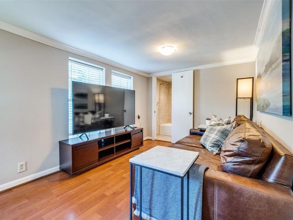 4519  Elsby Avenue , Dallas Texas 75209