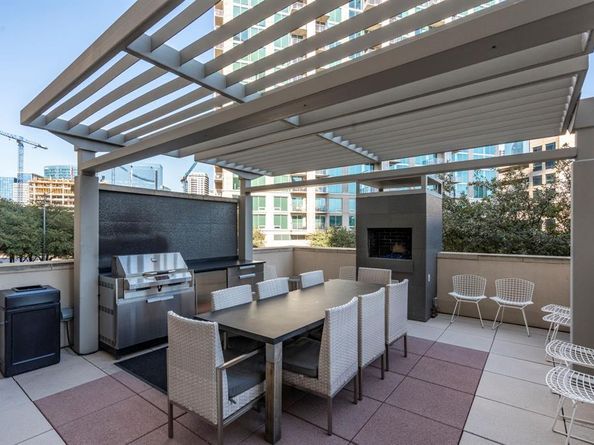 2323 N Houston Street  701, Dallas Texas 75219