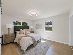 5706  Hillcroft Street , Dallas Texas 75227