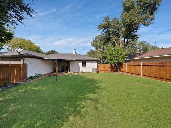 5706  Hillcroft Street , Dallas Texas 75227