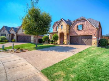 2831  Sheffield Court 