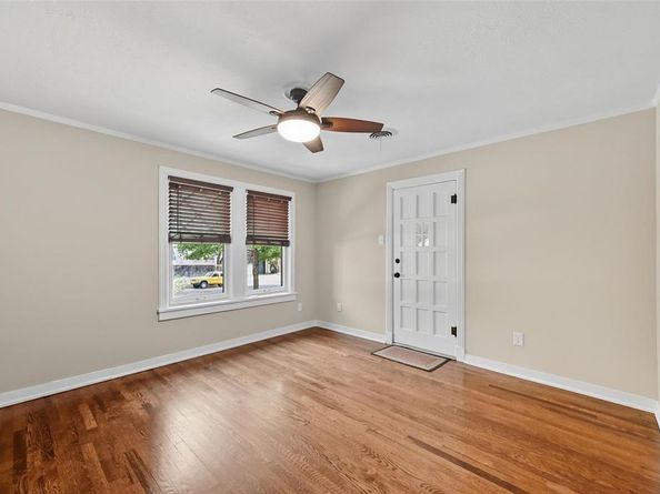 4409  El Campo Avenue , Fort Worth Texas 76107