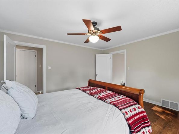 4409  El Campo Avenue , Fort Worth Texas 76107