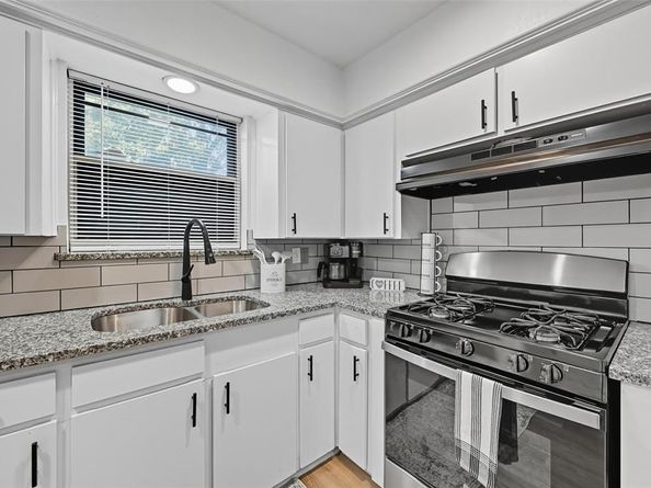 7419  Neuhoff Drive , Dallas Texas 75217