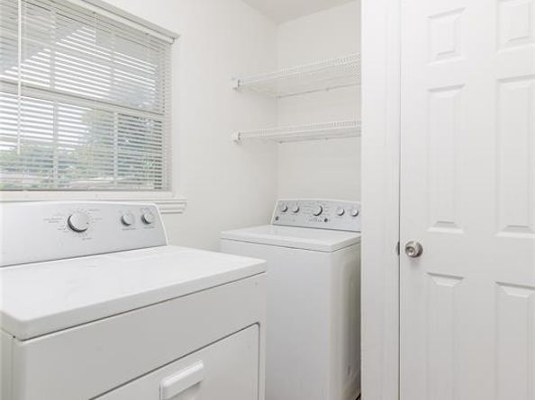 518 E Daugherty Drive , Garland Texas 75041