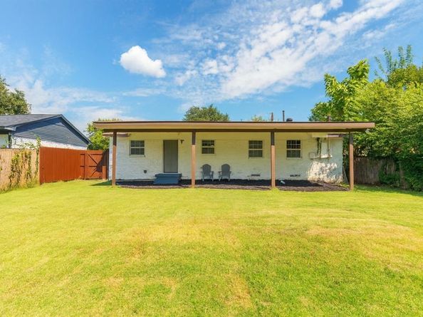 518 E Daugherty Drive , Garland Texas 75041