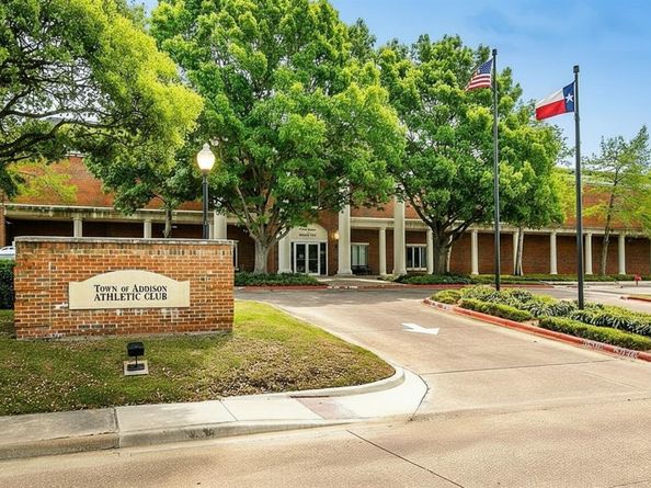 3784  Lakeway Court , Addison Texas 75001