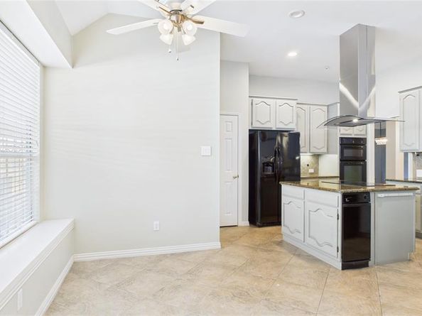 3784  Lakeway Court , Addison Texas 75001
