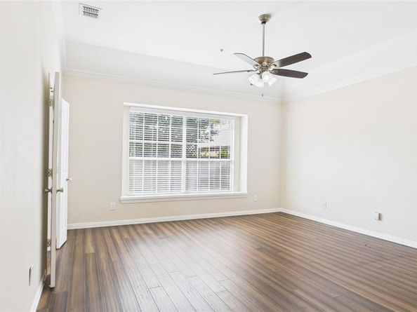 3784  Lakeway Court , Addison Texas 75001