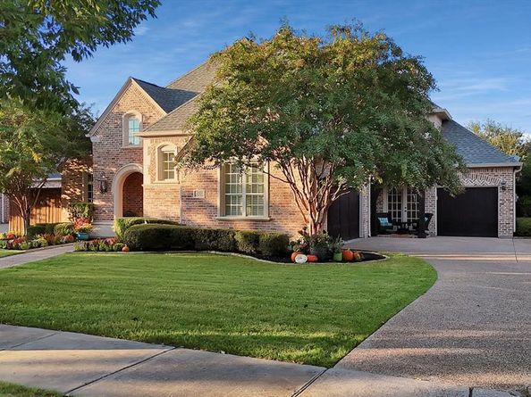 2825  Gareths Sword Drive , Lewisville Texas 75056