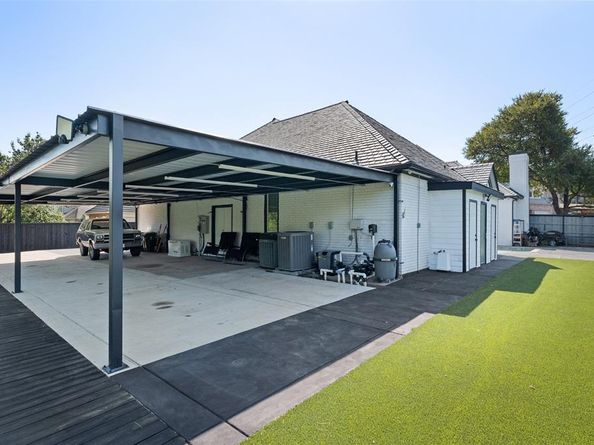 3015  Forestwood Drive , Arlington Texas 76006