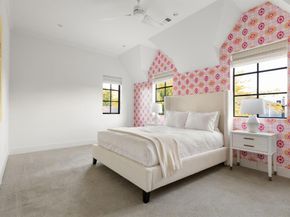 5419  Richmond Avenue , Dallas Texas 75206