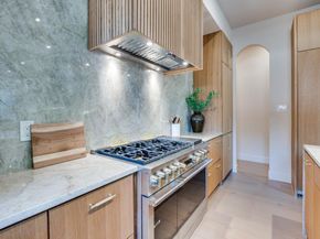 1622  Sylvan Avenue , Dallas Texas 75208