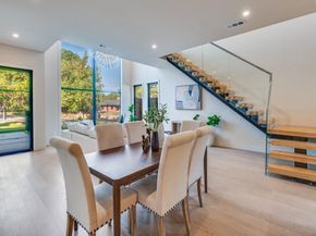 1622  Sylvan Avenue , Dallas Texas 75208