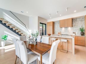 1622  Sylvan Avenue , Dallas Texas 75208